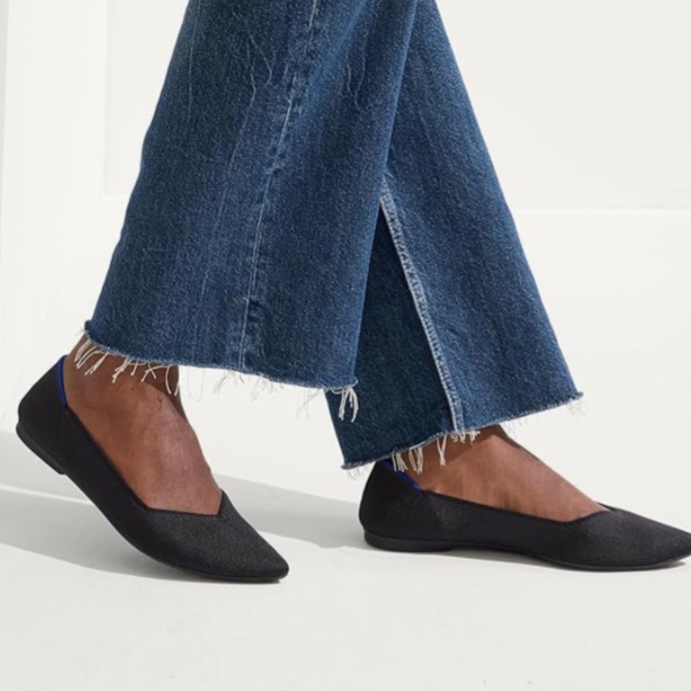 Everyday Black Pointed Ballet Flats - Women's